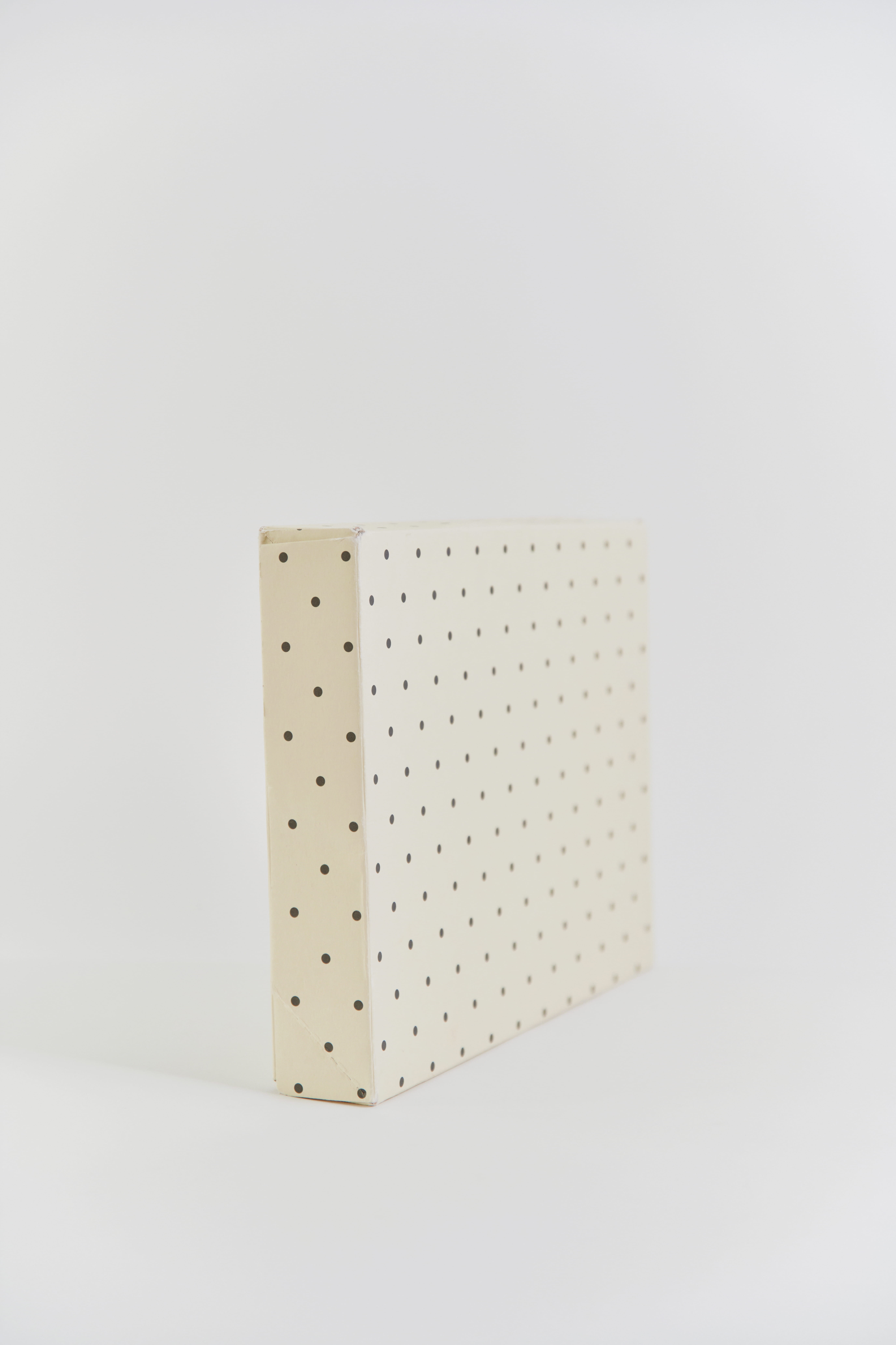 Moshi Moshi web packaging in corrugated cardboard